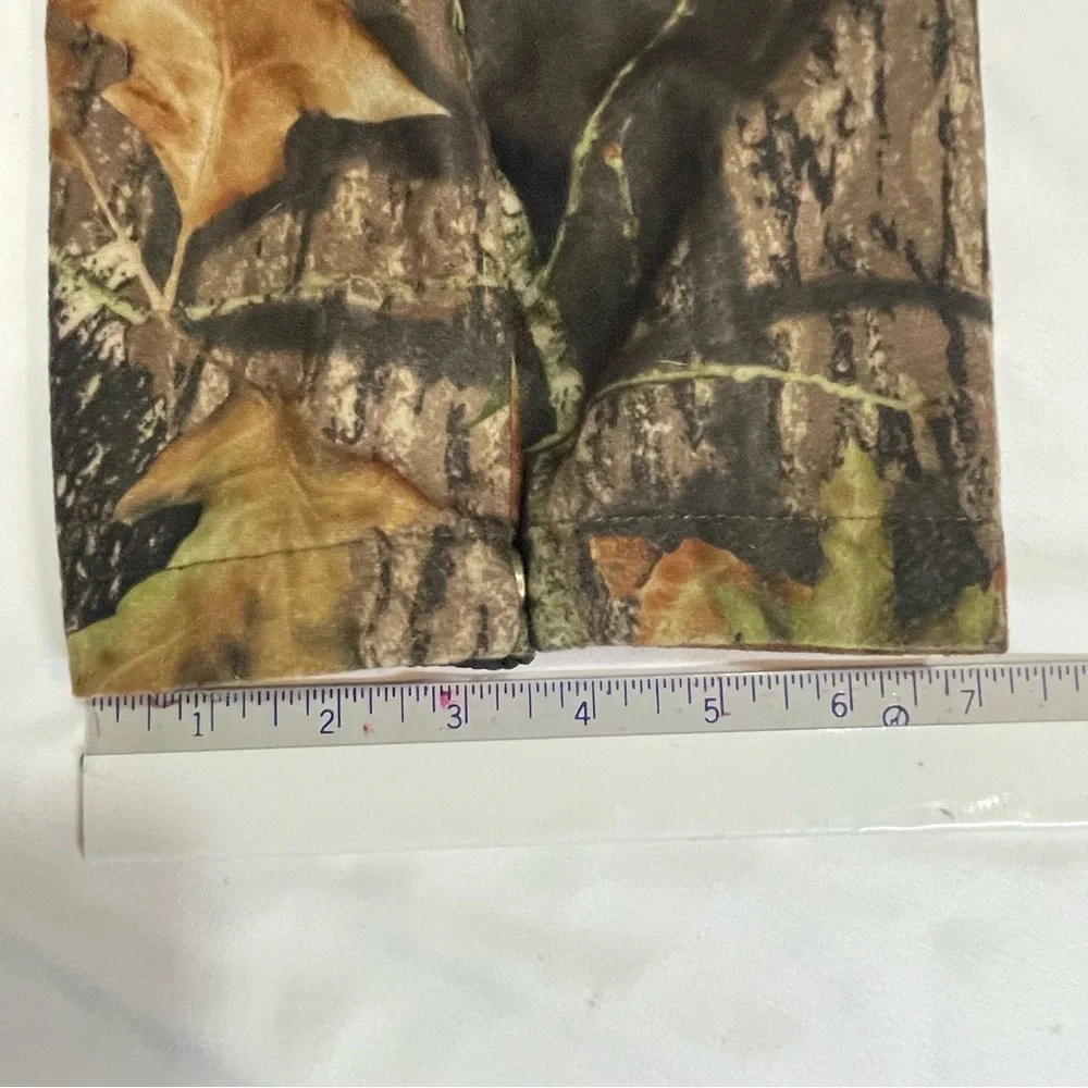 Woolrich Camouflage Men's Pants. Size M. Snap cuff. Hunting. Pre-owned. Outdoor.